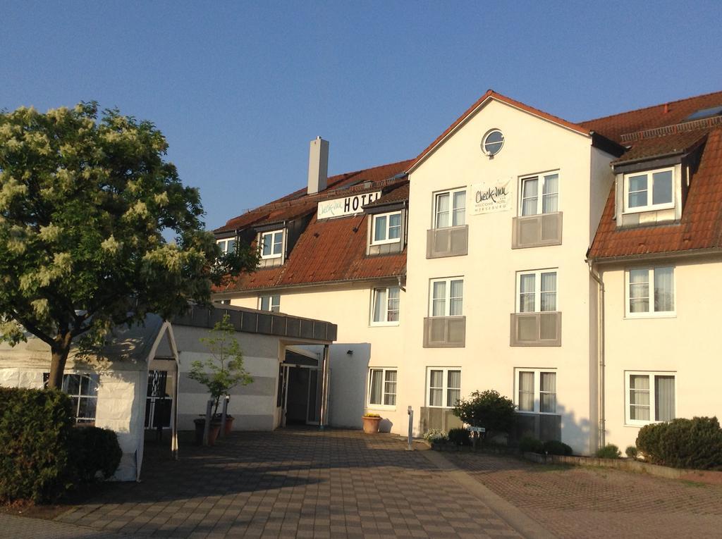 Check Inn Hotel Merseburg Exterior photo